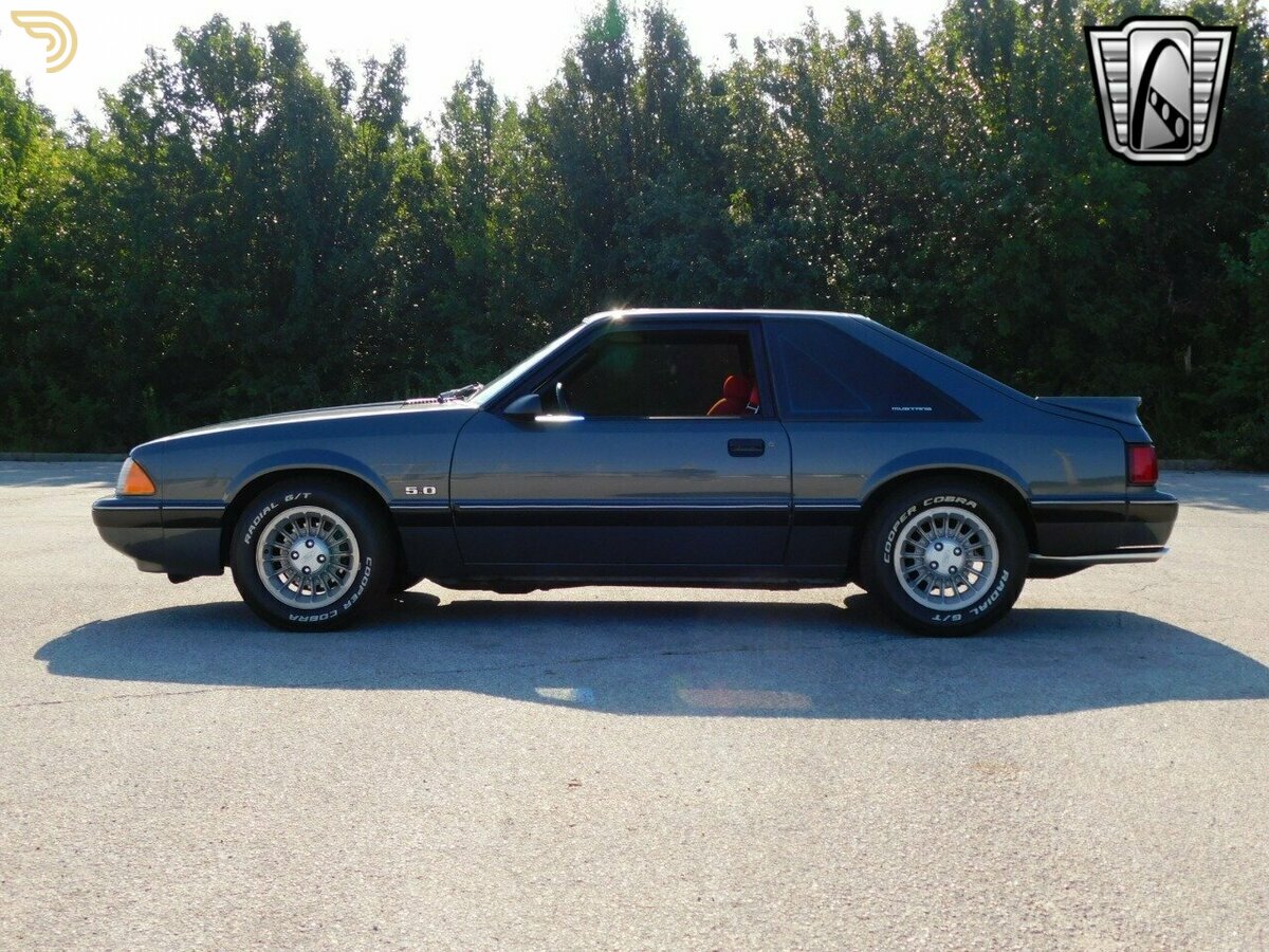 1987 Ford Mustang, foto 3