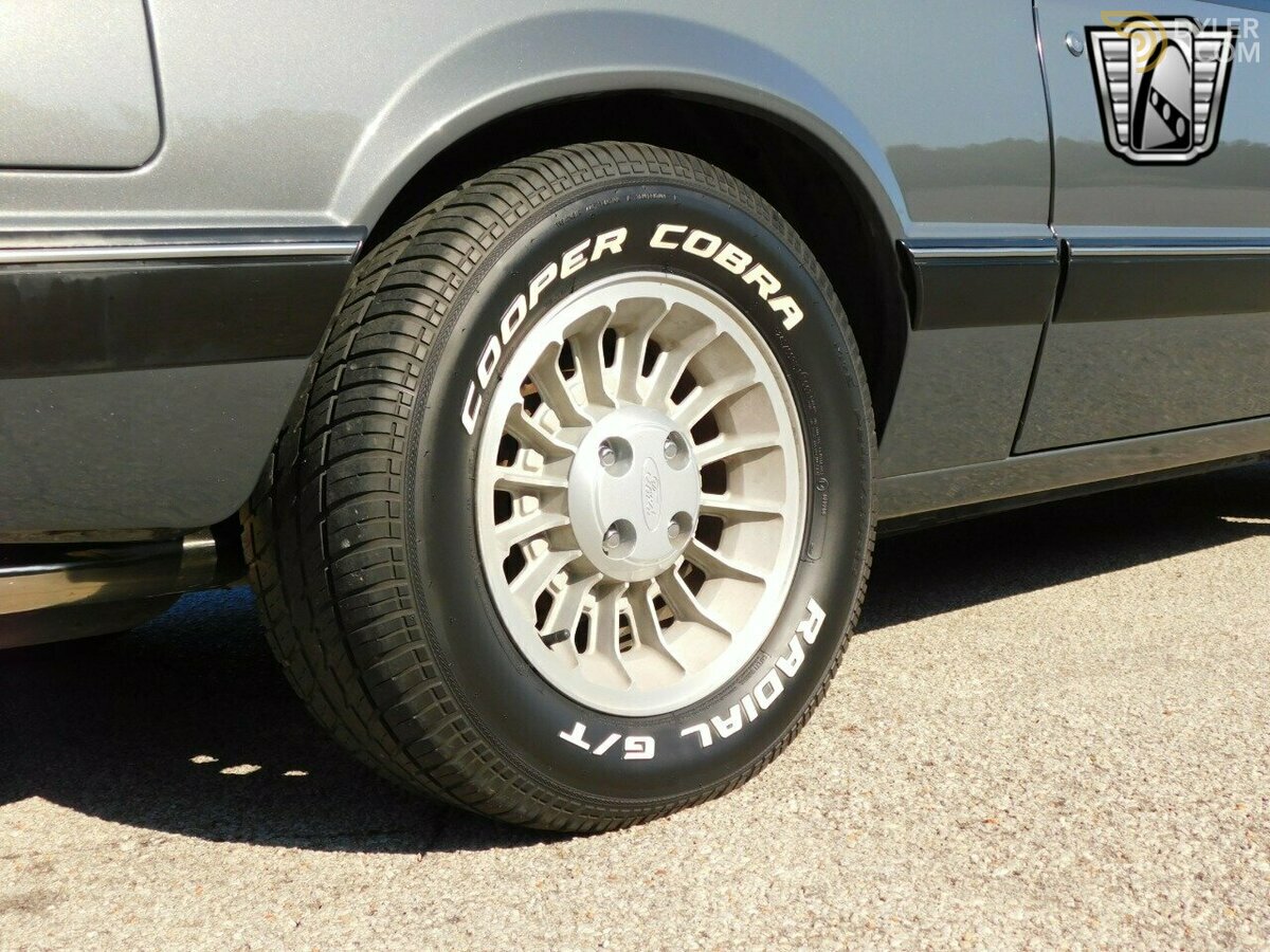 1987 Ford Mustang, foto 11