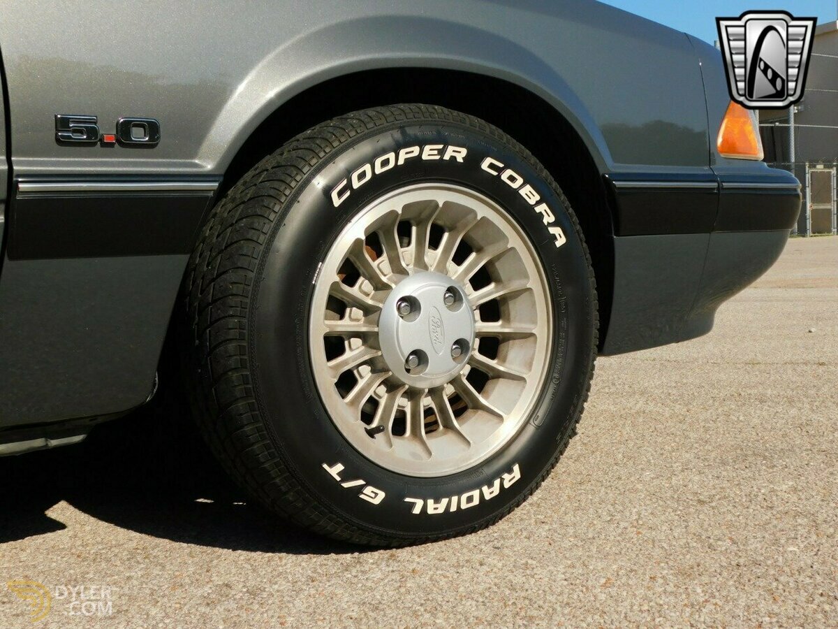 1987 Ford Mustang, foto 12