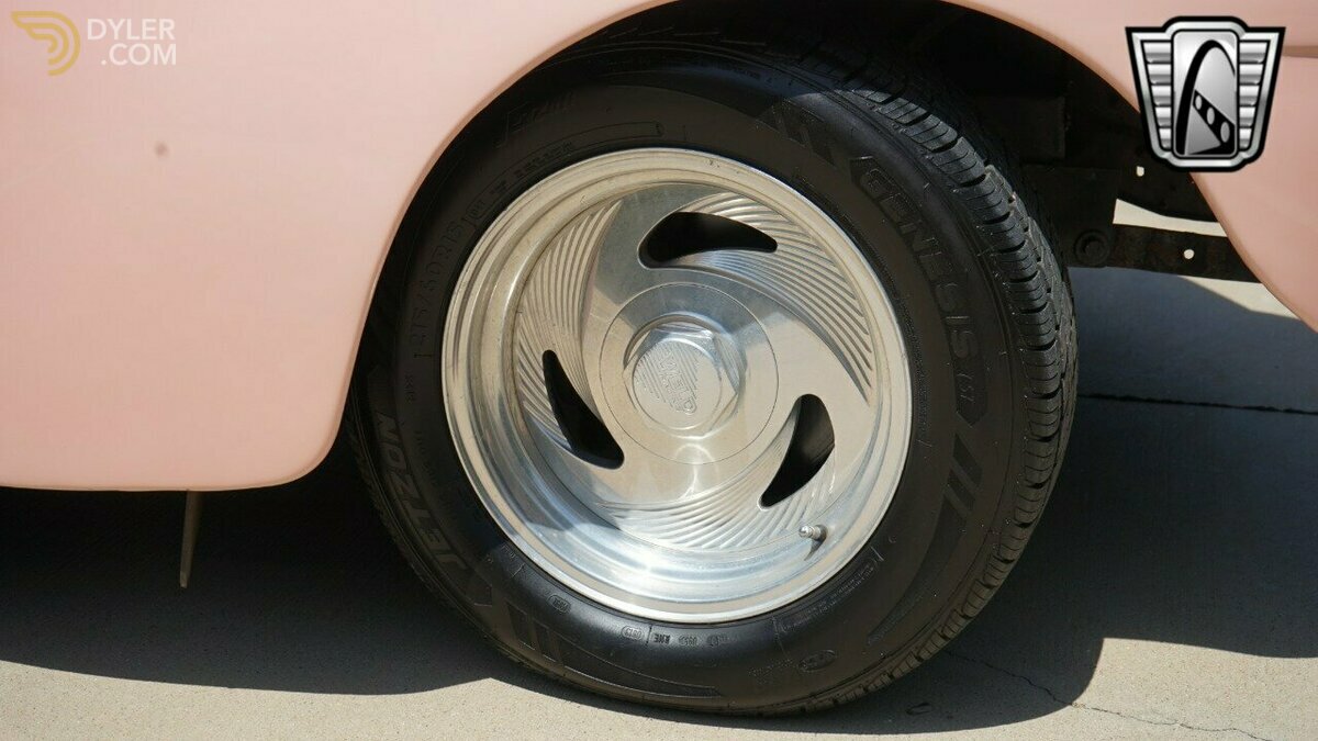 1947 Ford Customline Fordor Sedan, foto 10