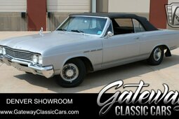 Buick Special Cabriolet / Roadster 1965 Grey