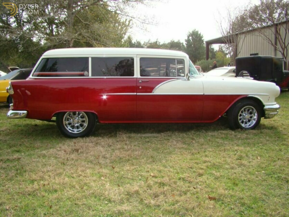 1956 Pontiac Chieftain, foto 2