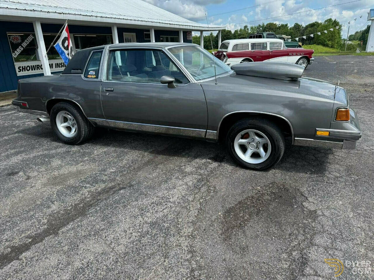 1988 Oldsmobile Cutlass, foto 3
