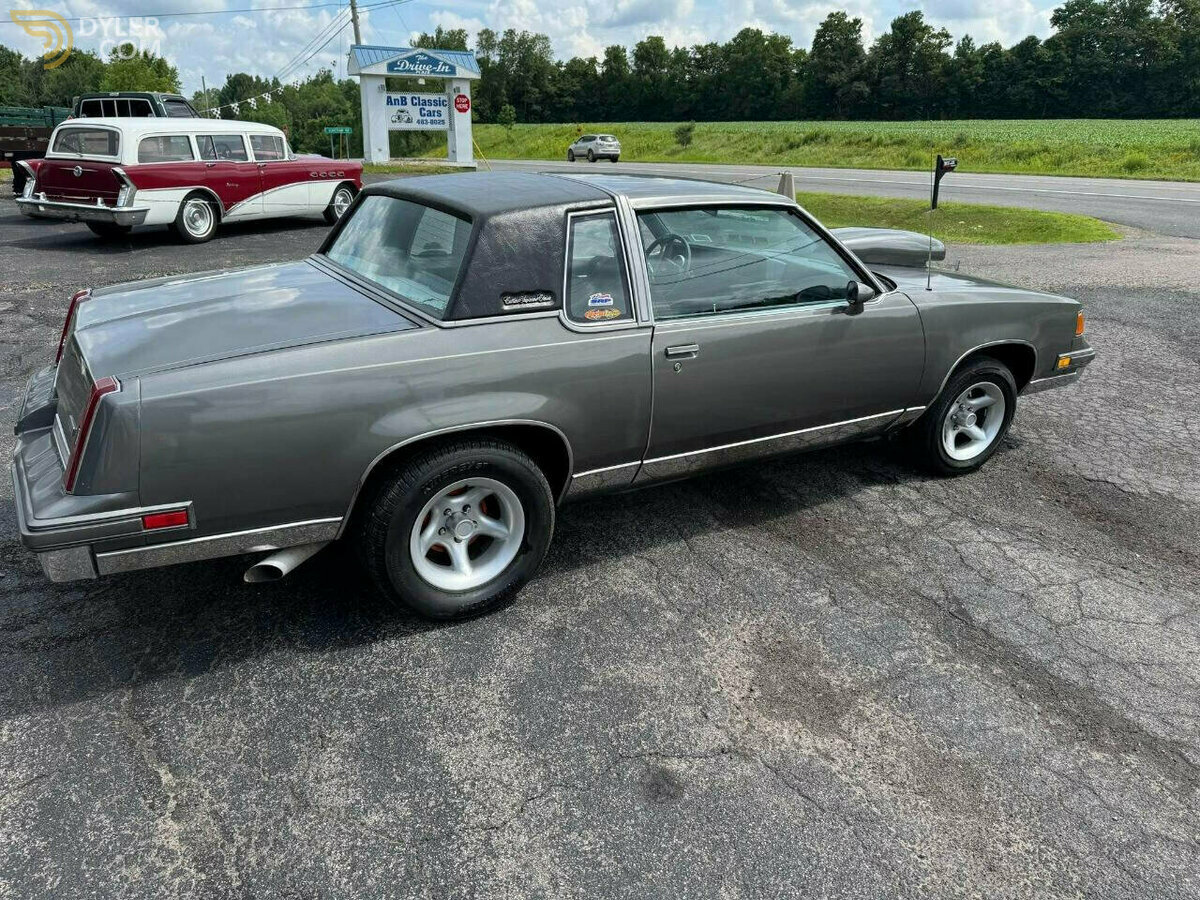 1988 Oldsmobile Cutlass, foto 10