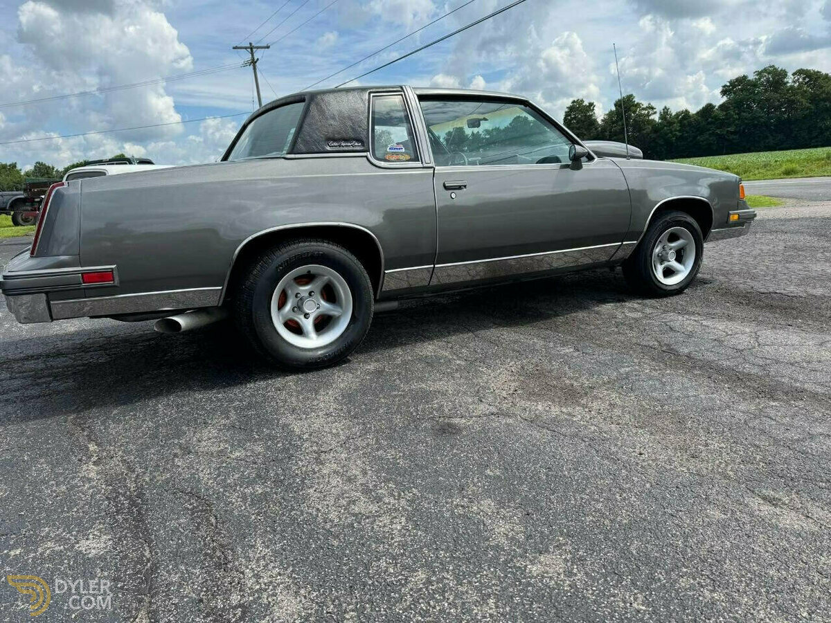 1988 Oldsmobile Cutlass, foto 11