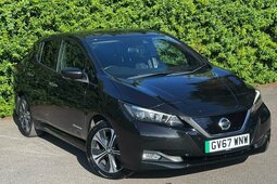 Nissan Leaf 40kWh 2.Zero Auto 5dr Fliesheck 2018 Schwarz