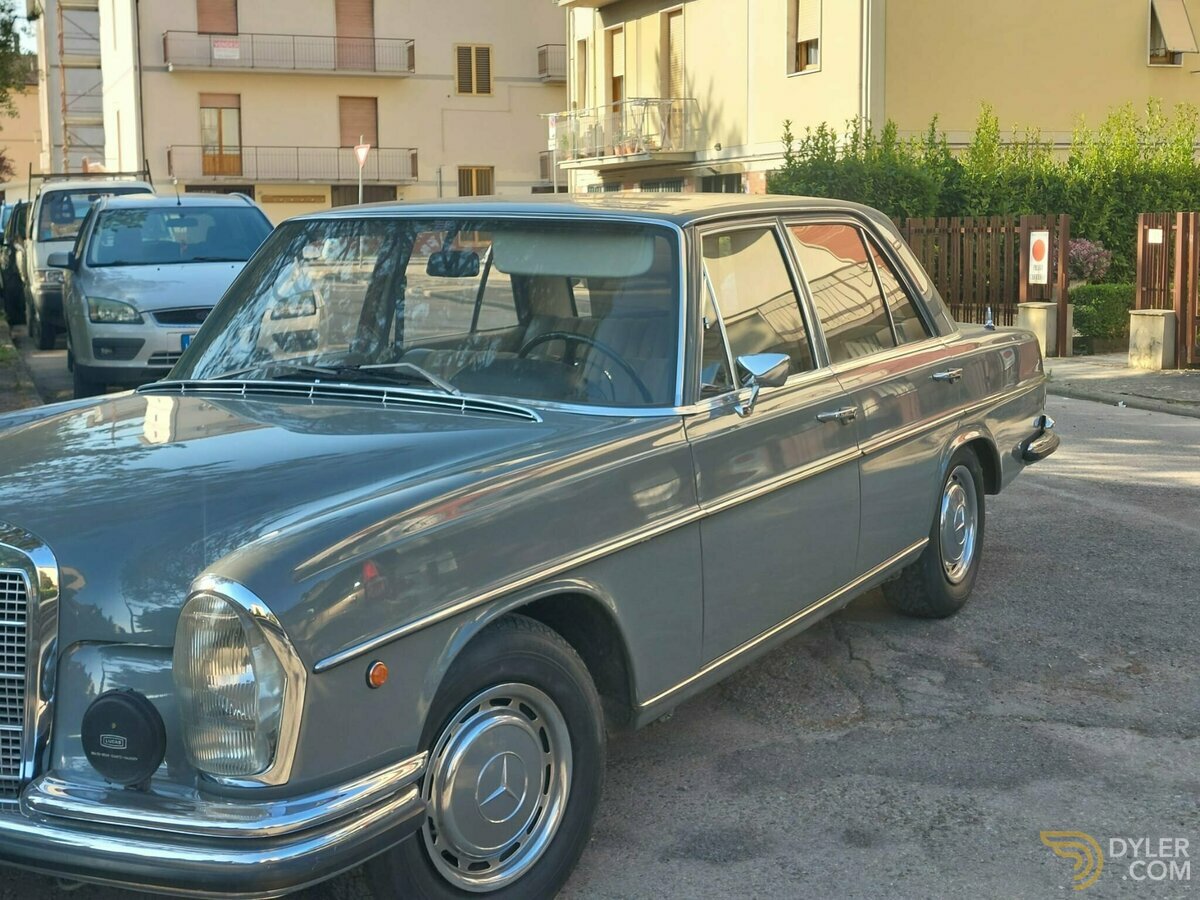1968 Mercedes-Benz 280 SE Manual, foto 2
