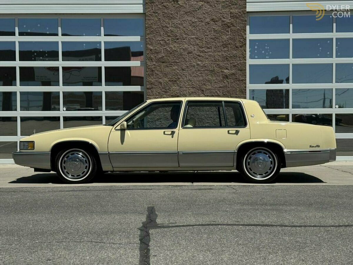 1989 Cadillac DeVille, foto 2
