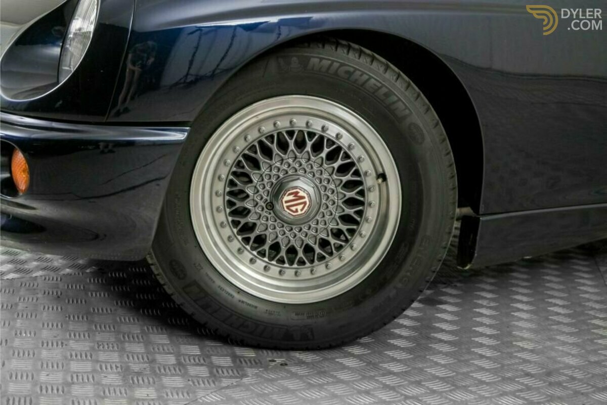 1993 MG RV8 4.0 V8, foto 4
