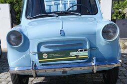 Vespa 400 Sedan / Saloon 1958 Blue