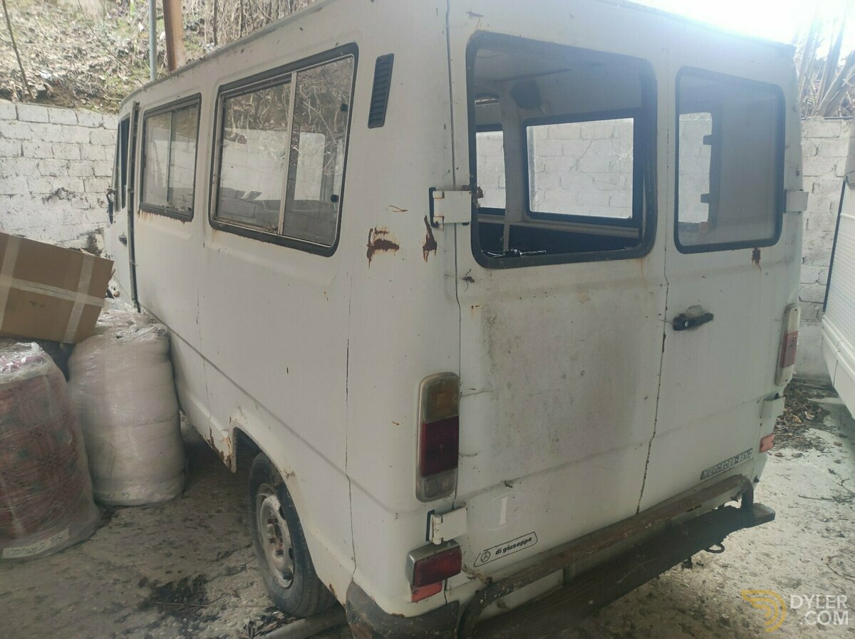 1979 Mercedes-Benz 207D, foto 2