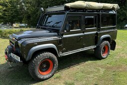 Land Rover Defender 110 TD5 XS Kahn Design edition Estate Car 2004 Black