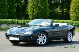 Jaguar XK8 Convertible Cabriolet / Roadster 1998 Grün