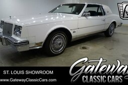 Buick Riviera Coupé 1985 Branco