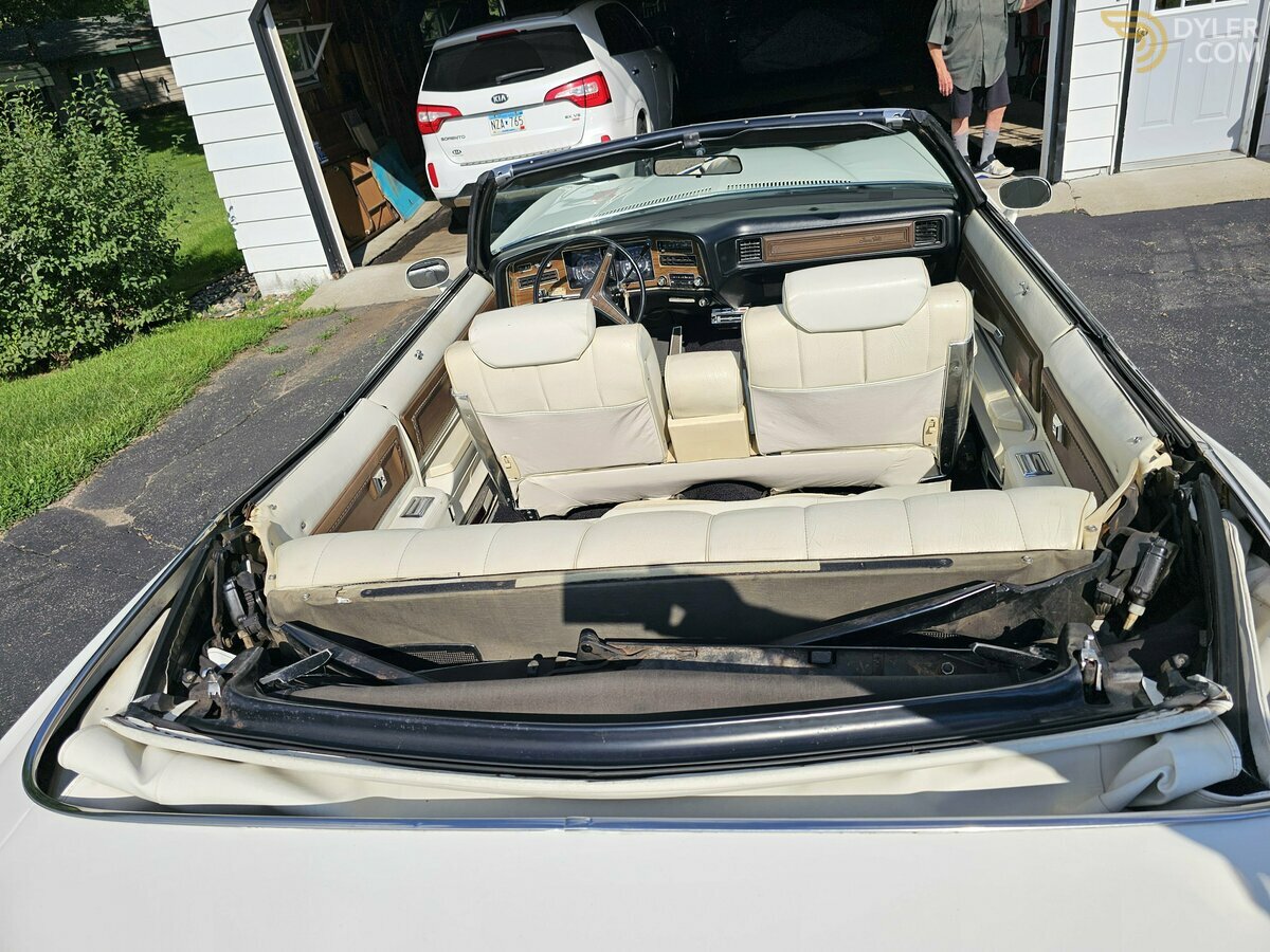 1973 Pontiac Grand Ville Convertible, foto 11