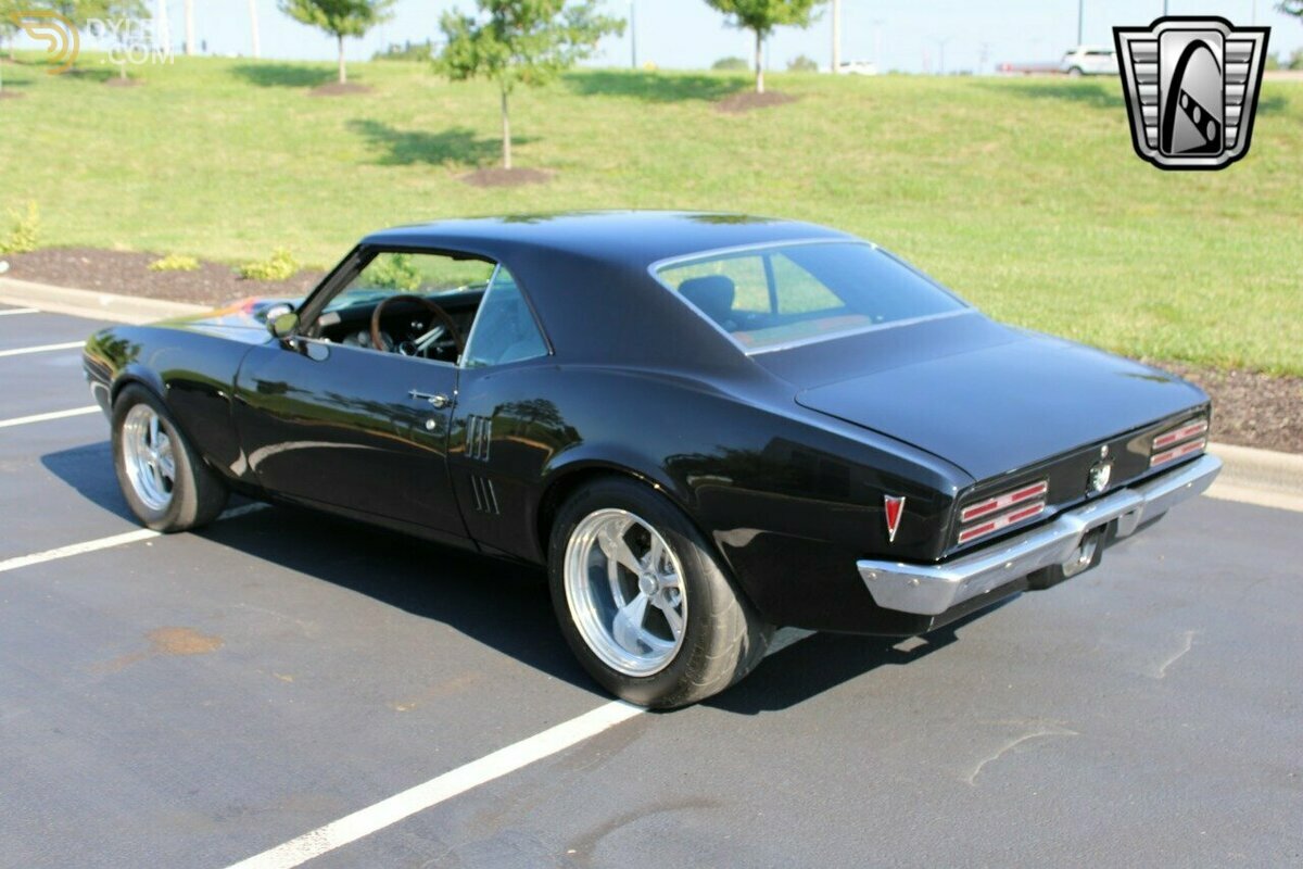 1968 Pontiac Firebird Restomod, foto 3