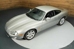 Jaguar XK8 Jaguar XK8 2000
