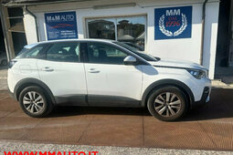 Peugeot 3008 BlueHDi 130 S&S EAT8 Business NAVIG!!!! SUV 2018 Weiss
