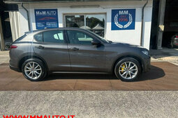 Alfa Romeo Stelvio 2.2 Turbodiesel 210 CV AT8 Q4 Executive!!! SUV 2019 Grau