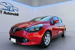 Renault Clio 1.2 75CV 5 porte Live Sedan / Saloon 2015 Burgundy