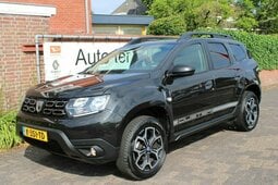 Dacia Duster TCe 125 pk Comfort navi./parkeersensoren v.+ a. Geländewagen 2018 Schwarz