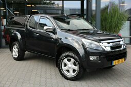 Isuzu D-MAX 2.5 D EXTENDEND CAB 4WD VAN Geländewagen 2017 Schwarz