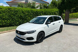 Fiat Tipo 1.3 Mjt S&S SW Street NAVIGATORE Kombi 2020 Weiss