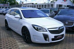 Opel Insignia 2.8i OPC Turbo Auto.ST~RECARO~BREMBO*White* Familiar 2014