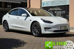 Tesla Model 3 RWD 325 CV Standard Range NEOPATENTATI Sedan / Saloon 2023 White