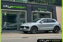 Porsche Macan 2.0 SUV 2023 Grey