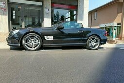 Mercedes-Benz SL 63 AMG SL63 AMG PERFORMANCE, SEMPRE TAGLIANDATA MERCEDES Cabriolet / Roadster 2009 Schwarz