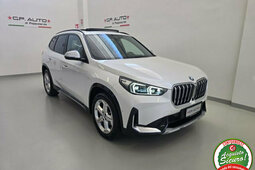 BMW X1 sDrive 18d xLine + Tetto SUV 2024 Weiss