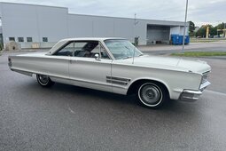 Chrysler 300 2 door hardtop. 383, Automat. Original survivor ! Coupe 1966 White