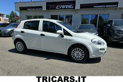 Fiat Punto 1.2 5 porte EURO6 NEOPATENTATI PERMUTE Sedan / Saloon 2015 White