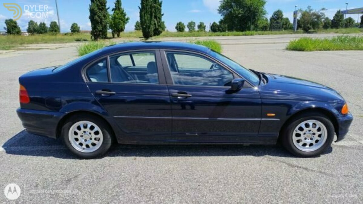 1999 BMW 318 318 i 4P 1prop. 123000 km - 26 anni - originale, foto 5