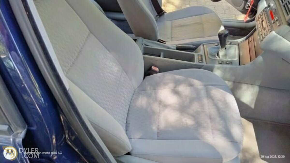 1999 BMW 318 318 i 4P 1prop. 123000 km - 26 anni - originale, foto 9