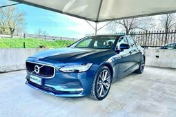 Volvo S90 D3 Geartronic Momentum AUTOMATICA NAVIGATORE Limousine 2018 Blau