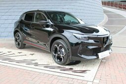 Alfa Romeo Junior 1.2 145cv Hybrid eDCT6 Speciale SUV 2025 Schwarz