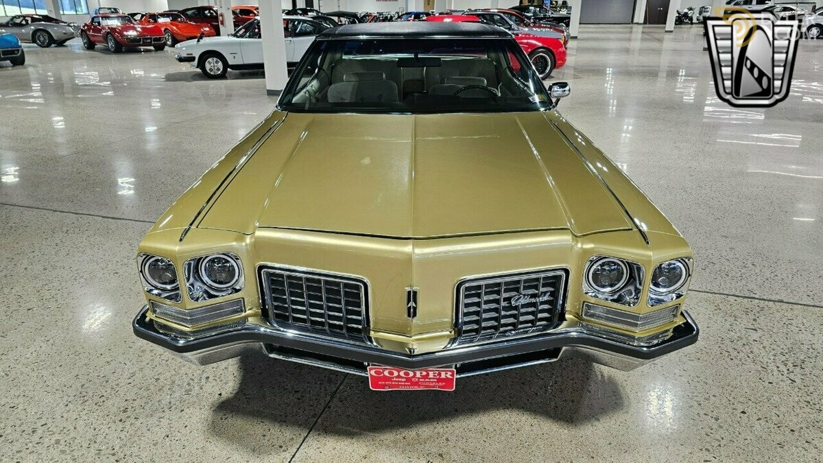 Classic 1972 Oldsmobile 98 For Sale. Price 23 000 USD - Dyler