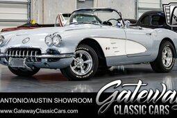 Chevrolet Corvette Cabriolet / Roadster 1960 Silver