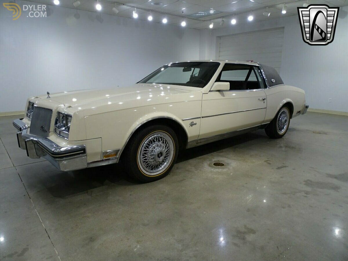 1984 Buick Riviera, foto 2