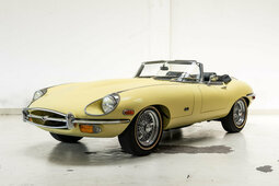 Jaguar E-Type 4.2 OTS Descapotable / Roadster 1969 Amarillo