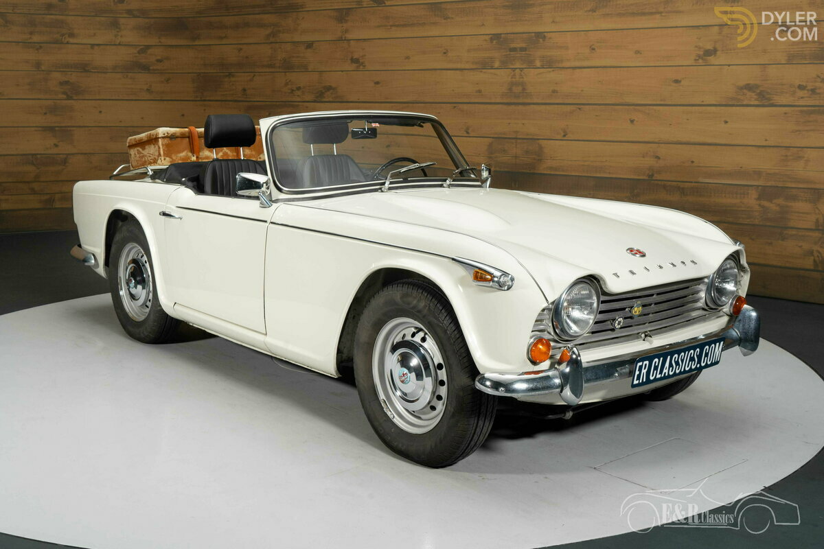 1966 Triumph TR4 TR4A IRS, foto 1