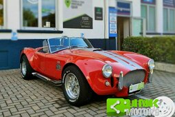 AC Cobra Cobra 1966 Rot