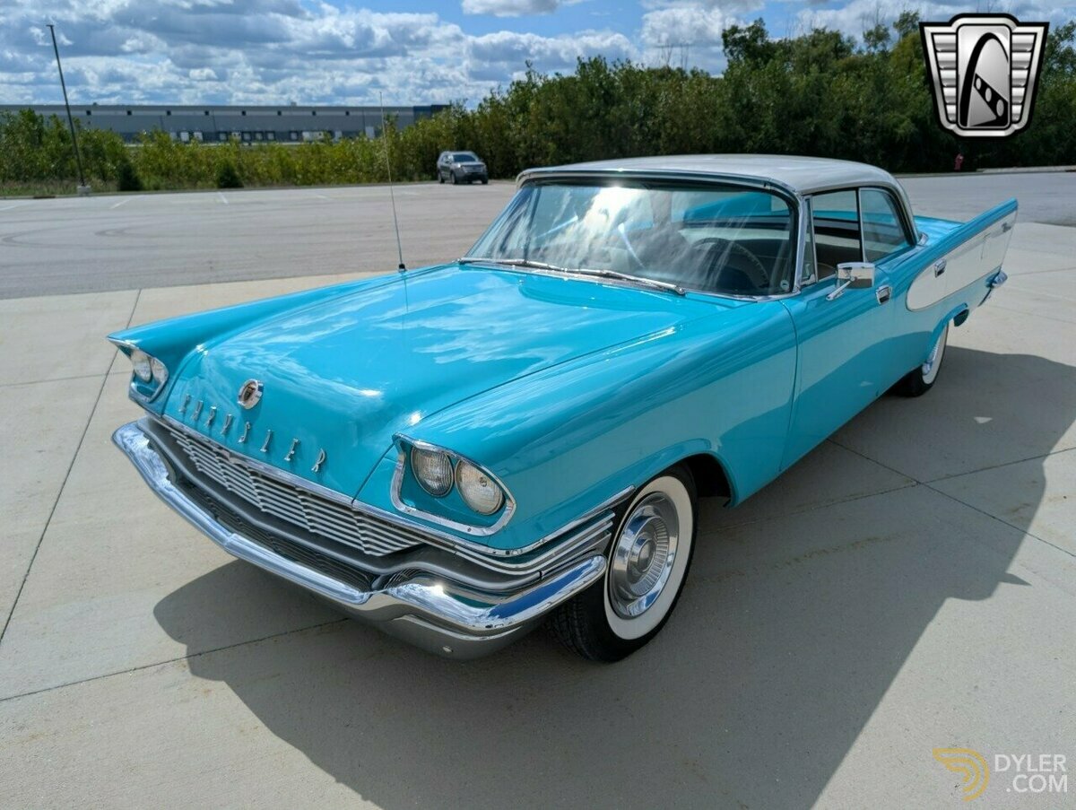 1957 Chrysler Windsor, foto 2