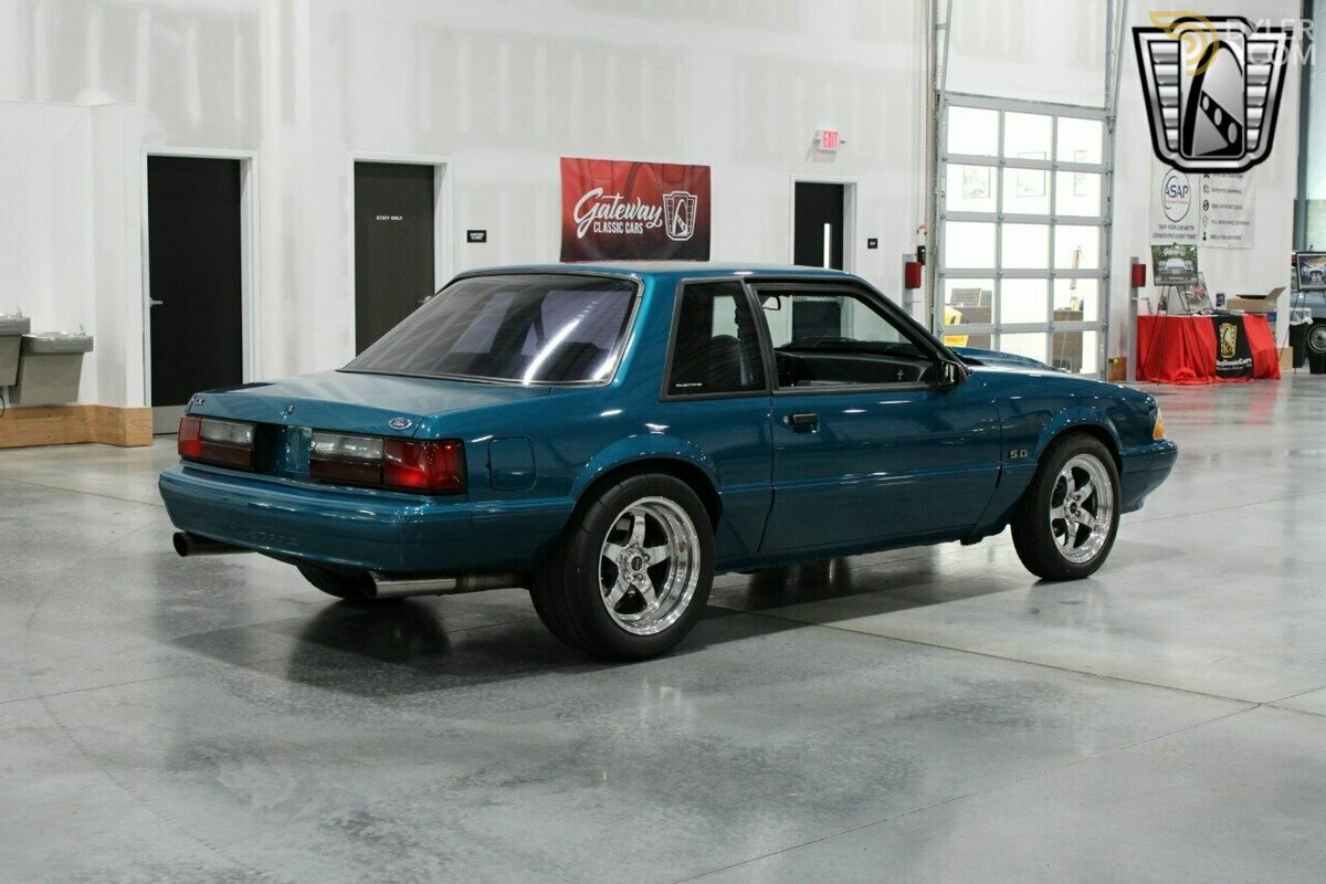 1993 Ford Mustang Coyote, foto 4