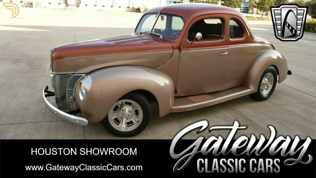 1940 Ford Deluxe, foto 1