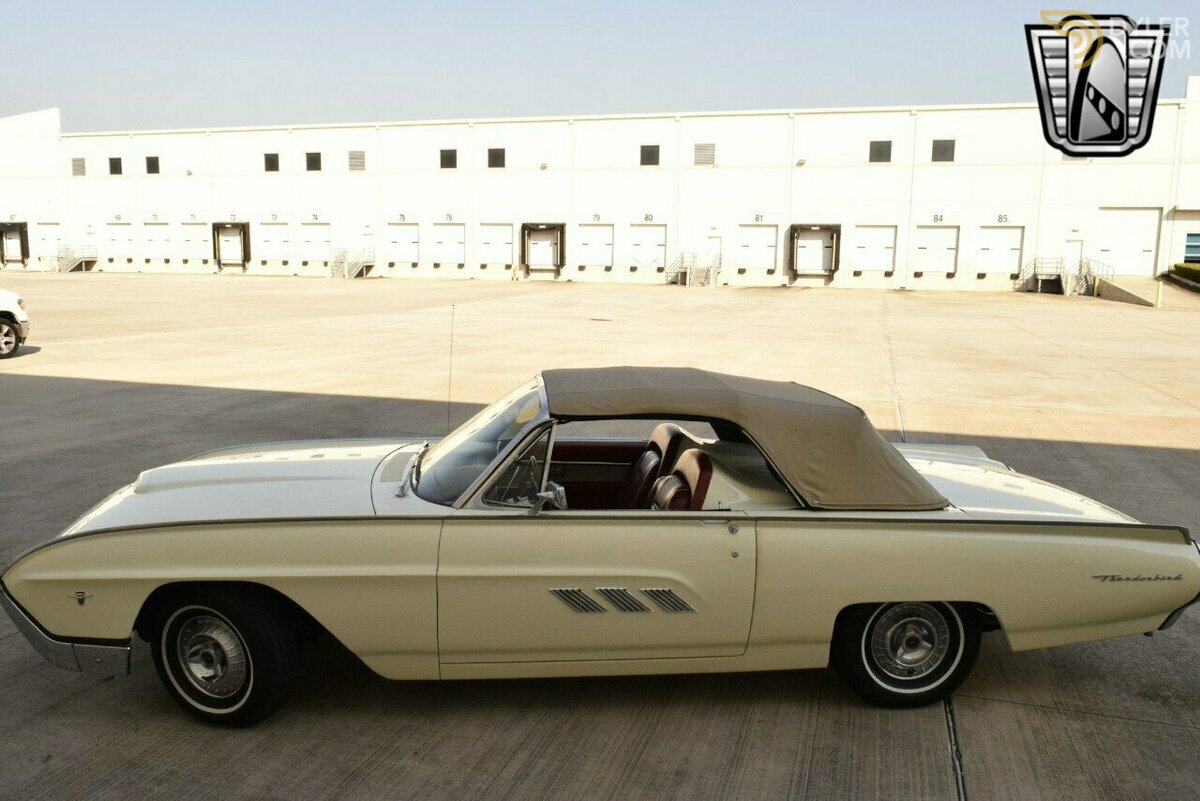 1963 Ford Thunderbird, foto 2