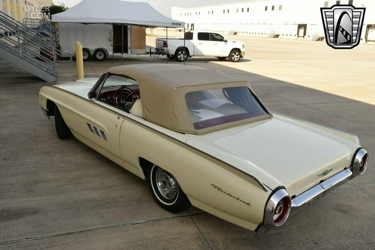 1963 Ford Thunderbird, foto 3