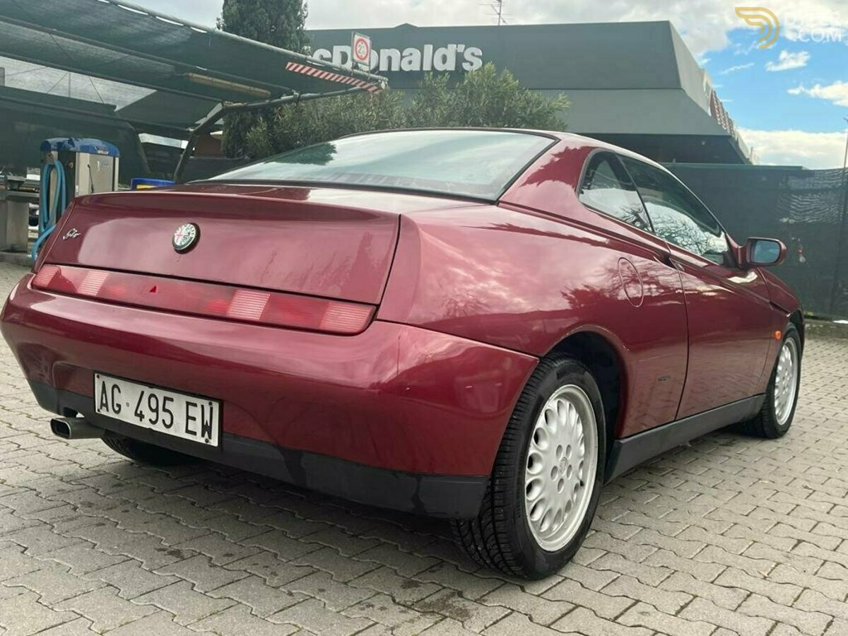 1996 Alfa Romeo GTV, foto 2